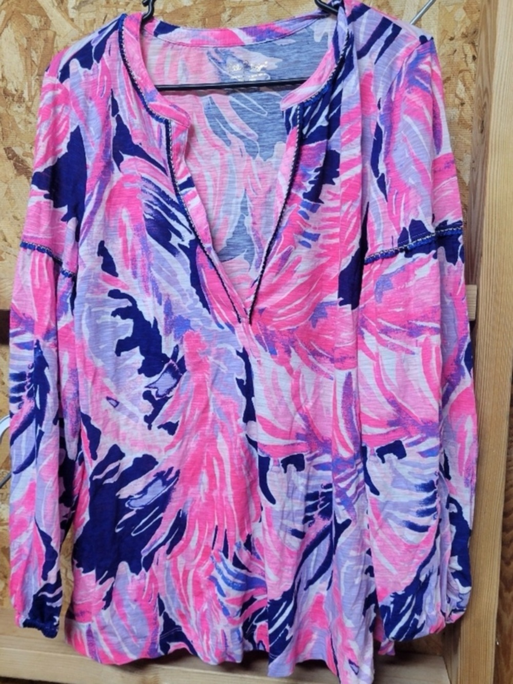 EUC! Lilly Pulitzer Kalissa Pink, Navy & Lavender Abstract Floral blouse L